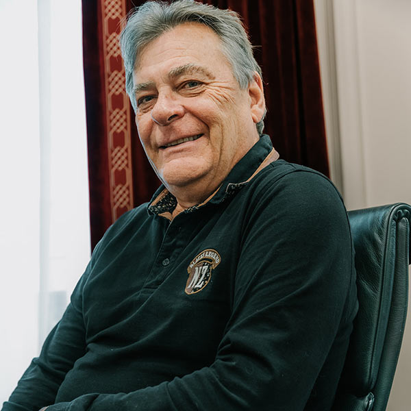 Gilles COLLYER - Les Routiers Bretons ( > Groupe Le Guével) - Lauréat 2001